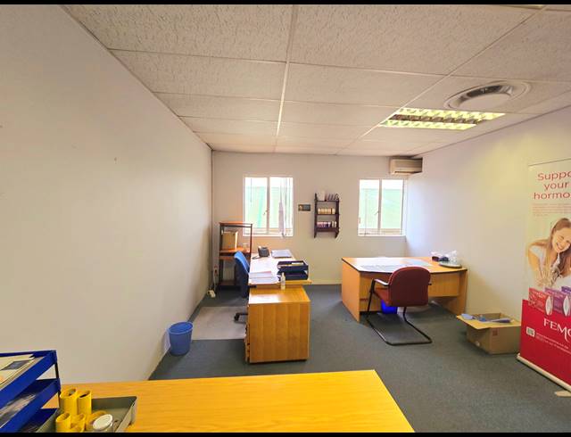 273M² WAREHOUSE FOR SALE IN KYA SANDS